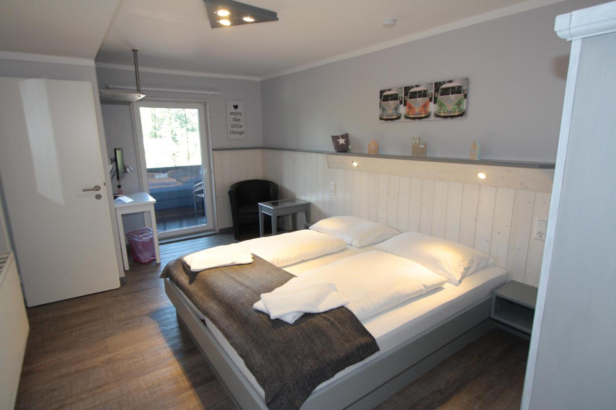 Ferienanlage Forellenhof Hotel Ledenitzen Стая снимка